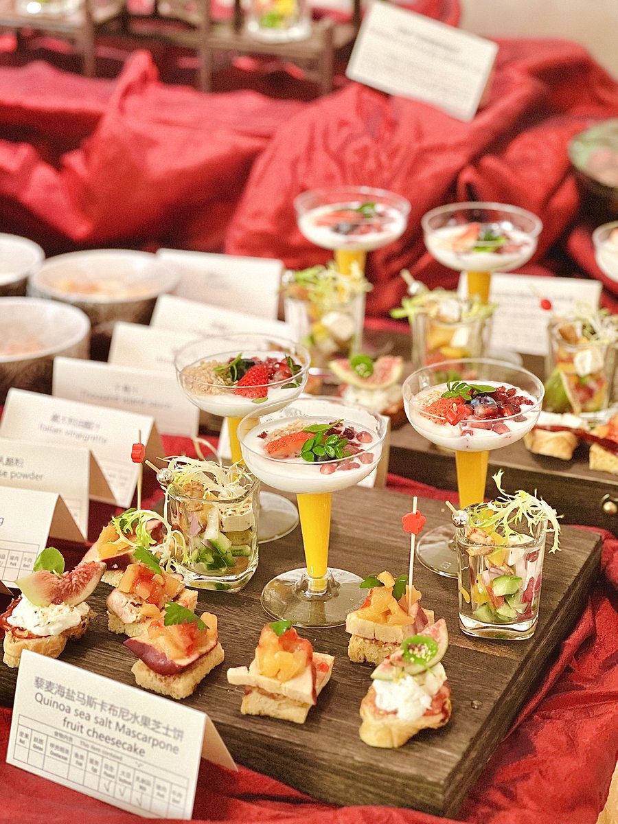 Zeena Zeena tweet media