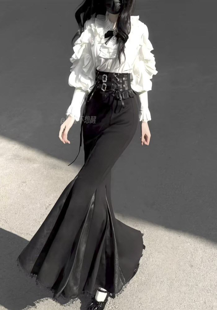 LolitaWardrobe tweet media