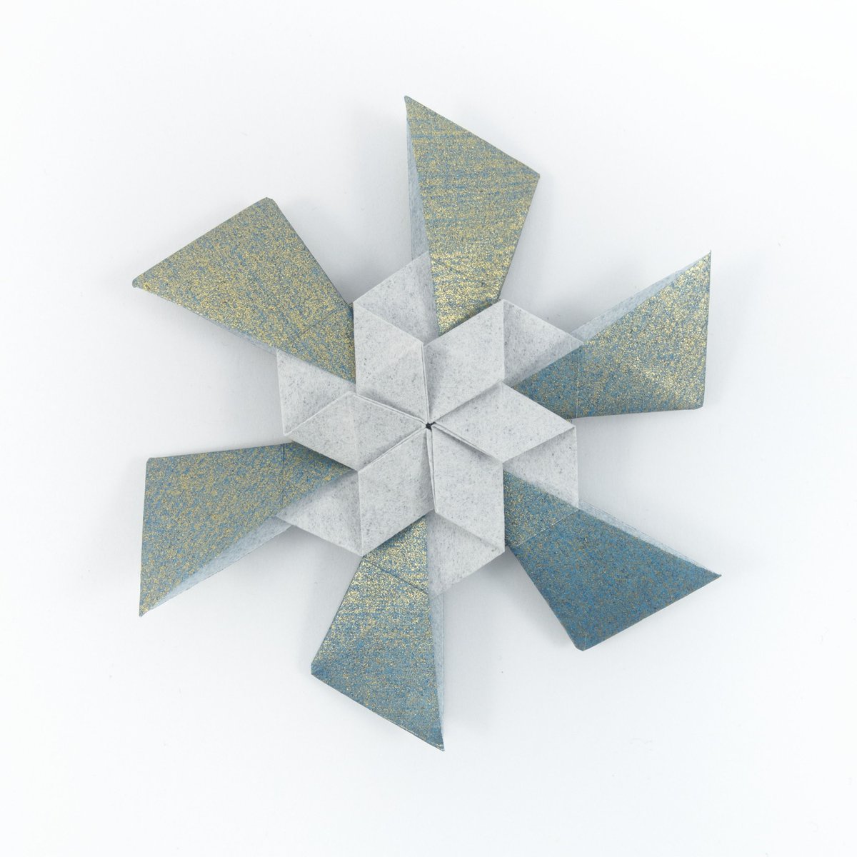 Michał Kosmulski tweet media