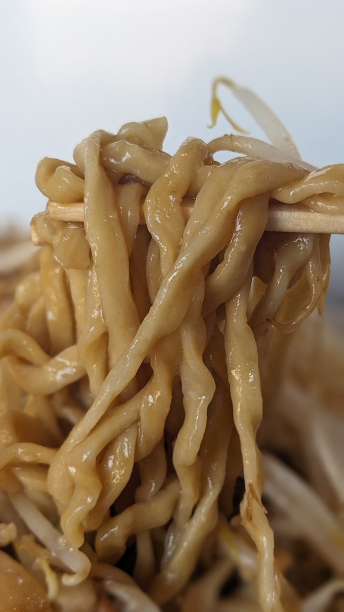 muuunet's tweet photo. ラーメン×ウオ辛
ちょー久々のリンカイちょー美味しかった！🍜🤩

食後のマンゴーミルクも最高に旨っ！🤩ｺﾞﾁｿｰｻﾏﾃﾞｼﾀ

#RAMENWORKSLINGKAI
#相喜フルーツ https://t.co/jLz5tRkRQg