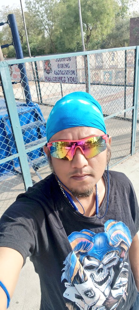 chawlacsk's tweet image. #BoxingRing Calling me 🥊