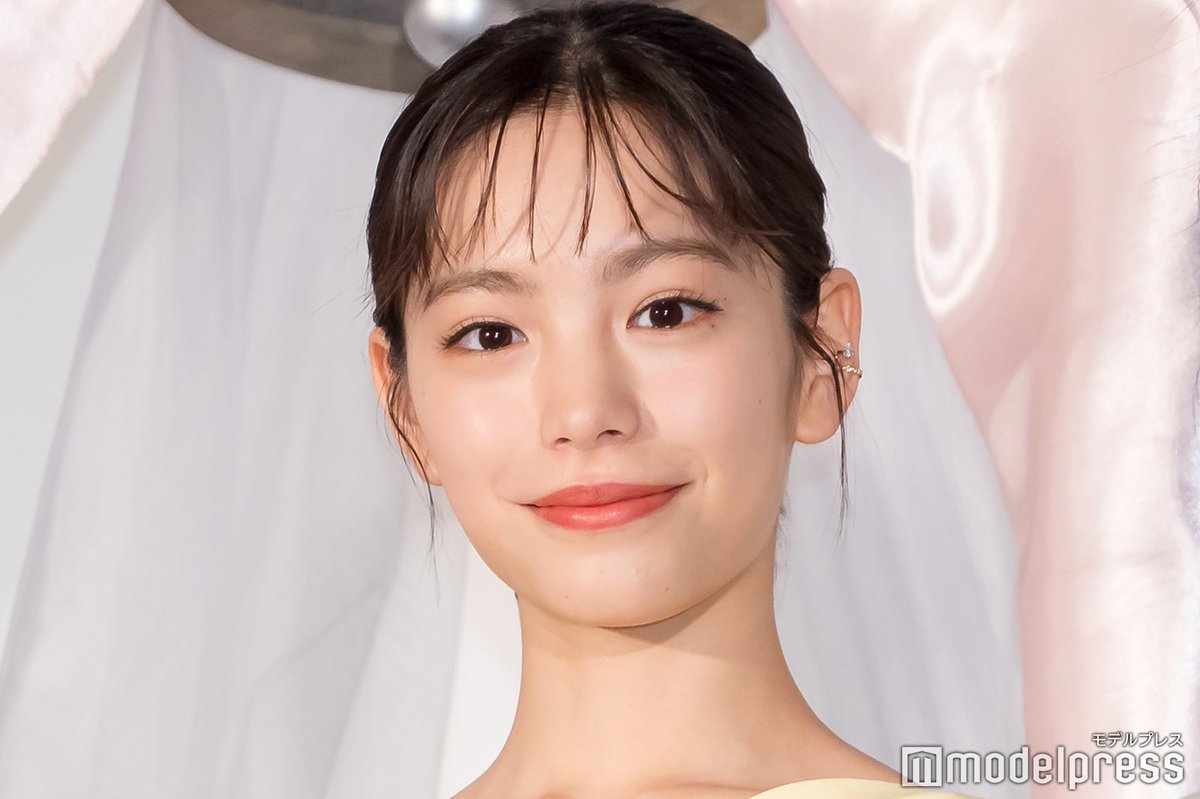 當真あみ・嵐莉菜ら豪華集結✨️ 「パリに咲くエトワール」公開記念