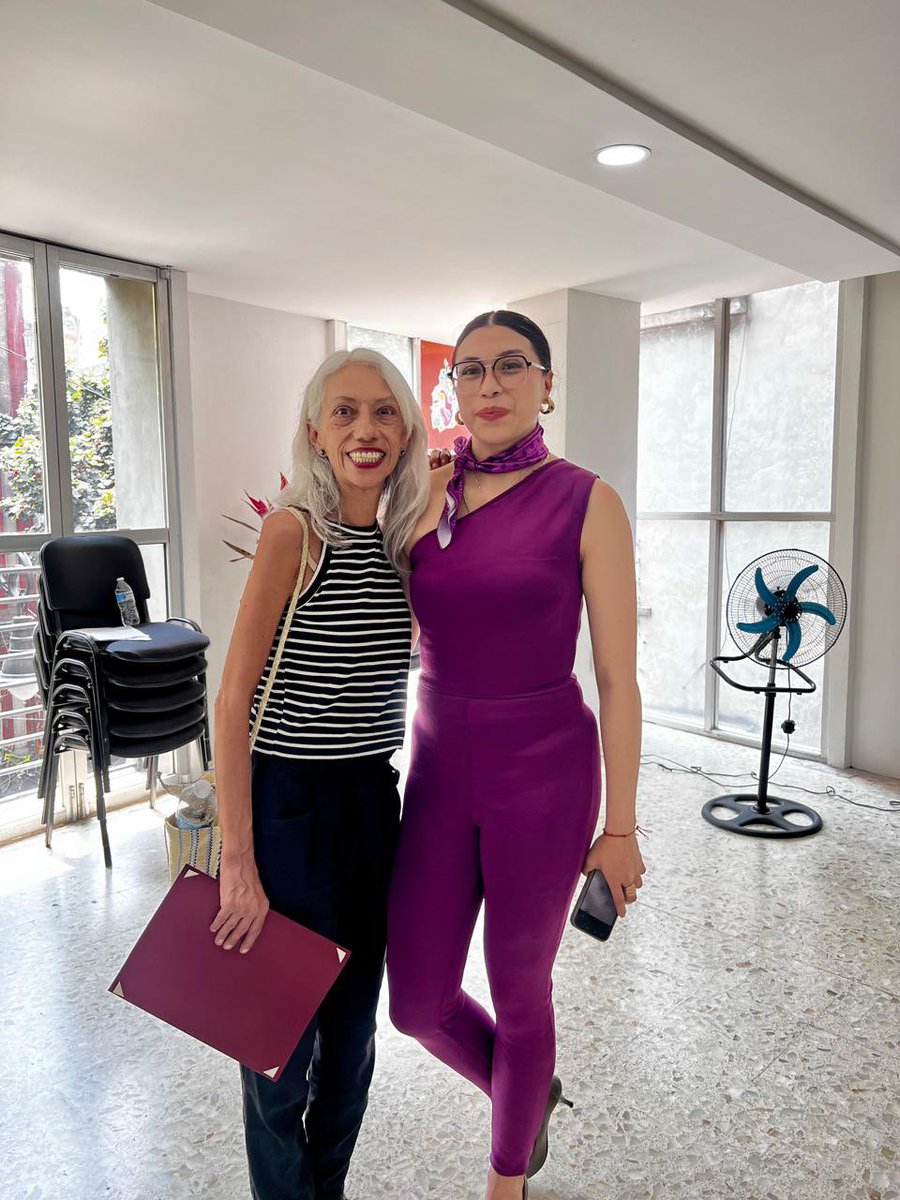 maggiefabila's tweet photo. Finaliza con éxito el Diplomado en Políticas Públicas con Perspectiva de Género. Me siento honrada de haber acompañado a este grupo de profesionales que hoy egresan con una visión crítica y especializada
Agradecemos a nuestro claustro docente por su guía.
#genero #politicapublica https://t.co/7bpCrpfoPj