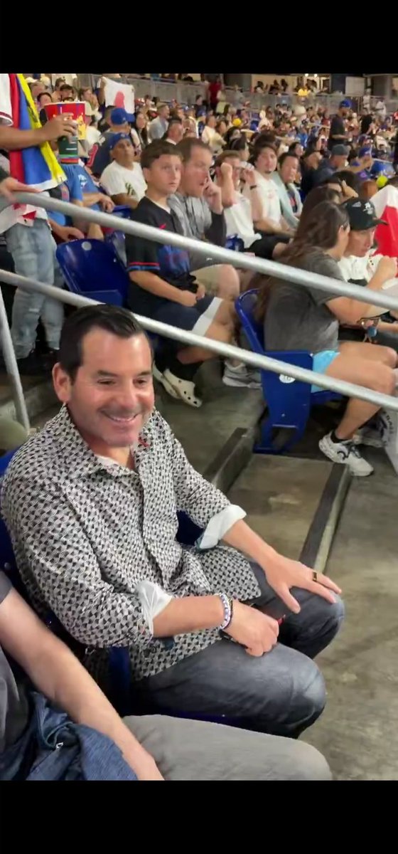 Ace Ellis tweet media