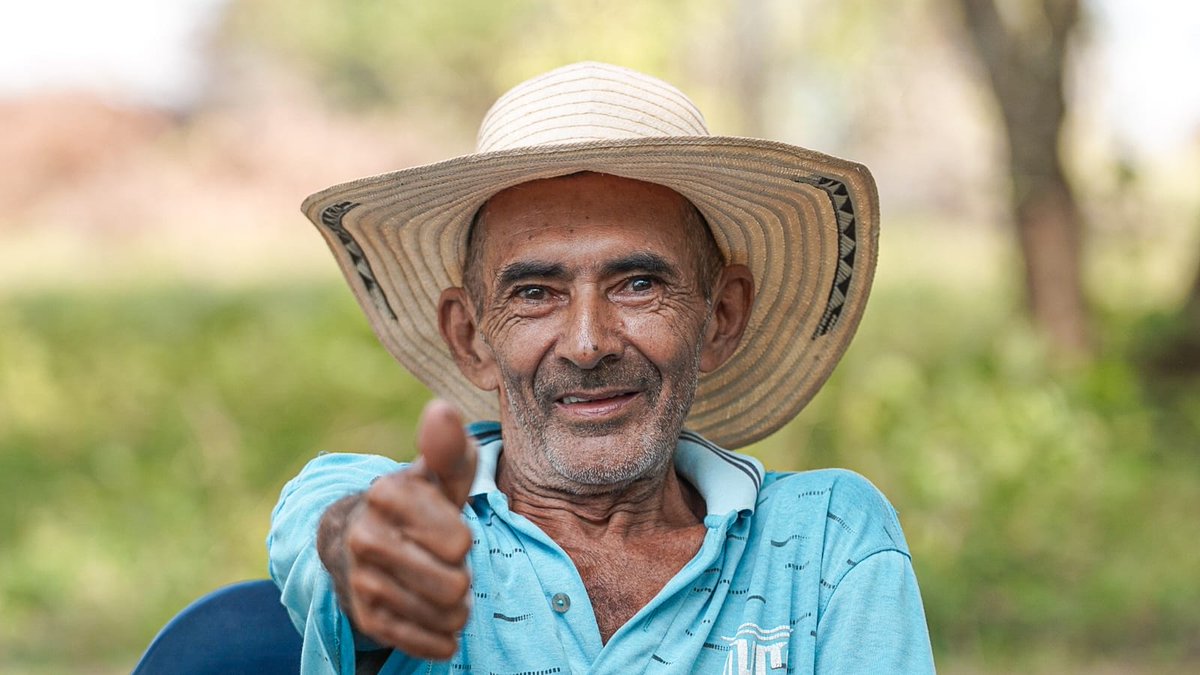 Un predio de 51 hectareas que en el pasado fue de Musa Besaile, fue aprehendido y entregado a Campesinos Productores de la Lucha en Sahagún. La <a href="/AgenciaTierras/">Agencia Nacional de Tierras</a> en el marco de la #MisiónCórdoba sigue entregando tierra para que los sueños, la vida y los alimentos sigan floreciendo.