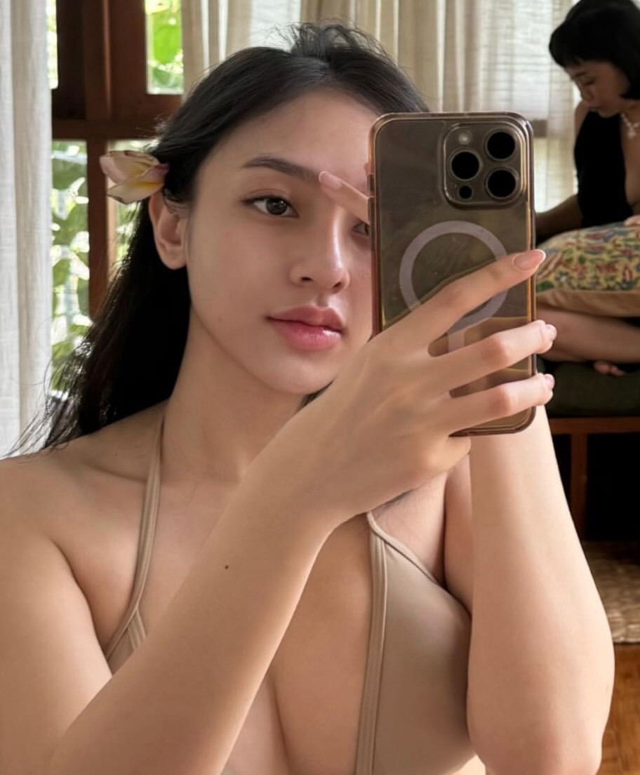 Belahan mom Amanda