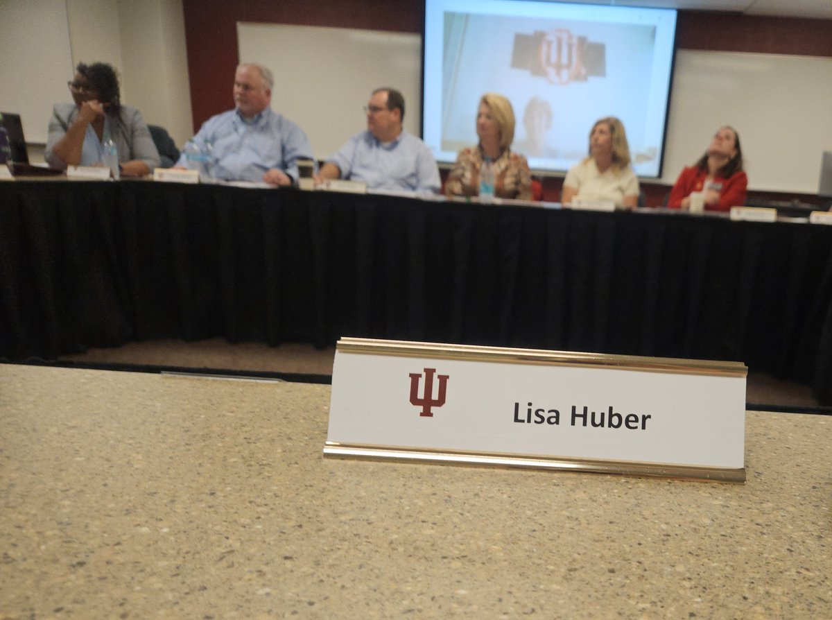 Lisa Brones Huber tweet media