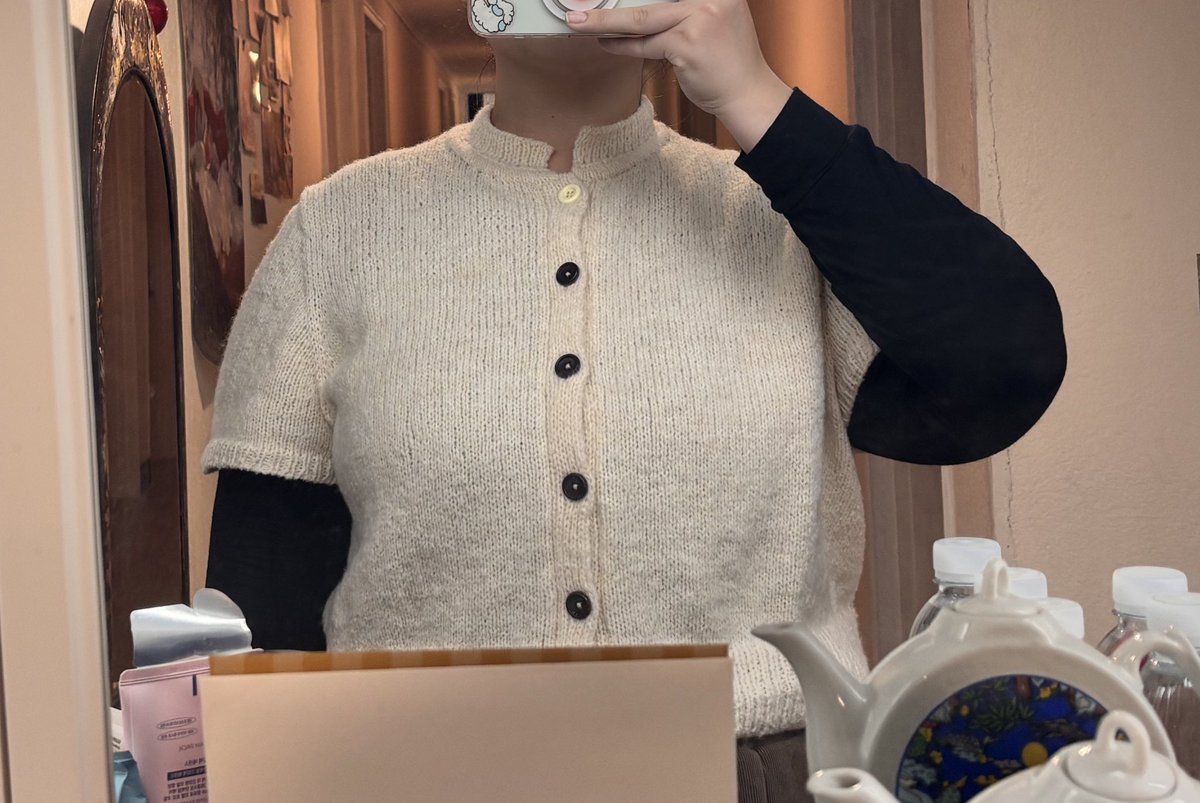 뜨계 사파 바나아이 tweet media