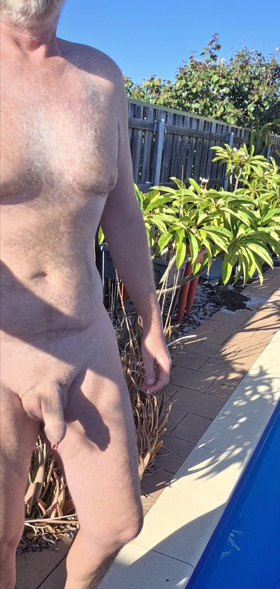 nudedude tweet media