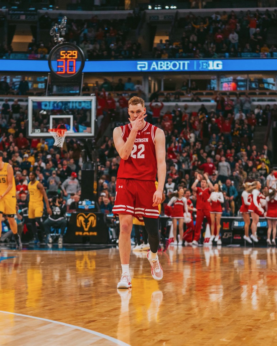 austinrappp's tweet image. Let’s dance 🕺🏽