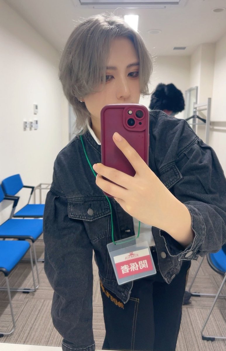 tthokori's tweet photo. 髪の毛千切れませんように https://t.co/OpPUbe1XQO