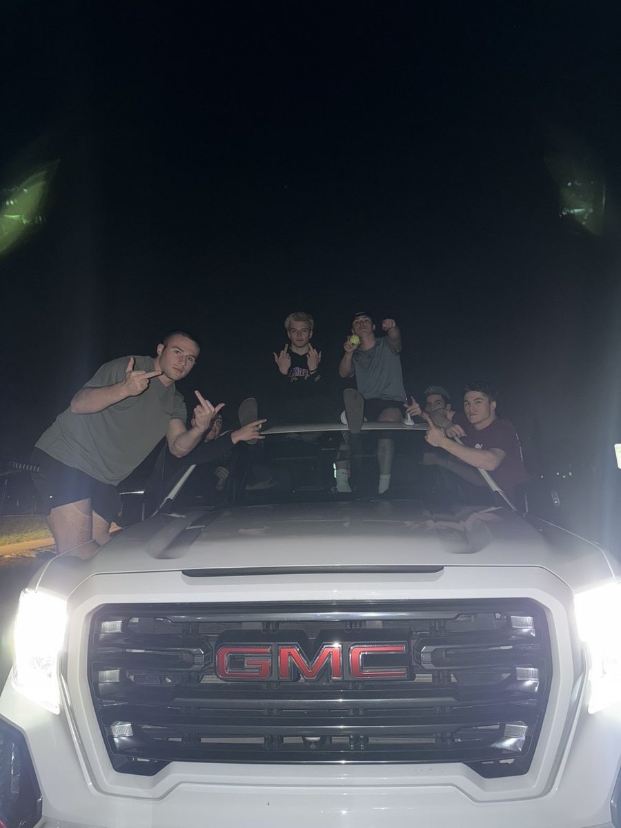 2nd revive found by the one n only Ryker 🐐  <a href="/RoseToy_Nerf/">RoseToy</a>  shouldn’t be getting to drunk tonight #fafo <a href="/lswnerfwar2020/">LSW Nerf War 2026</a>