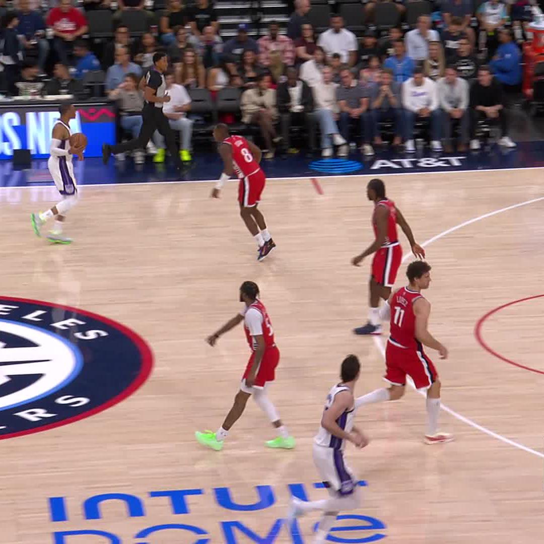 rookie finds the vet 🥽