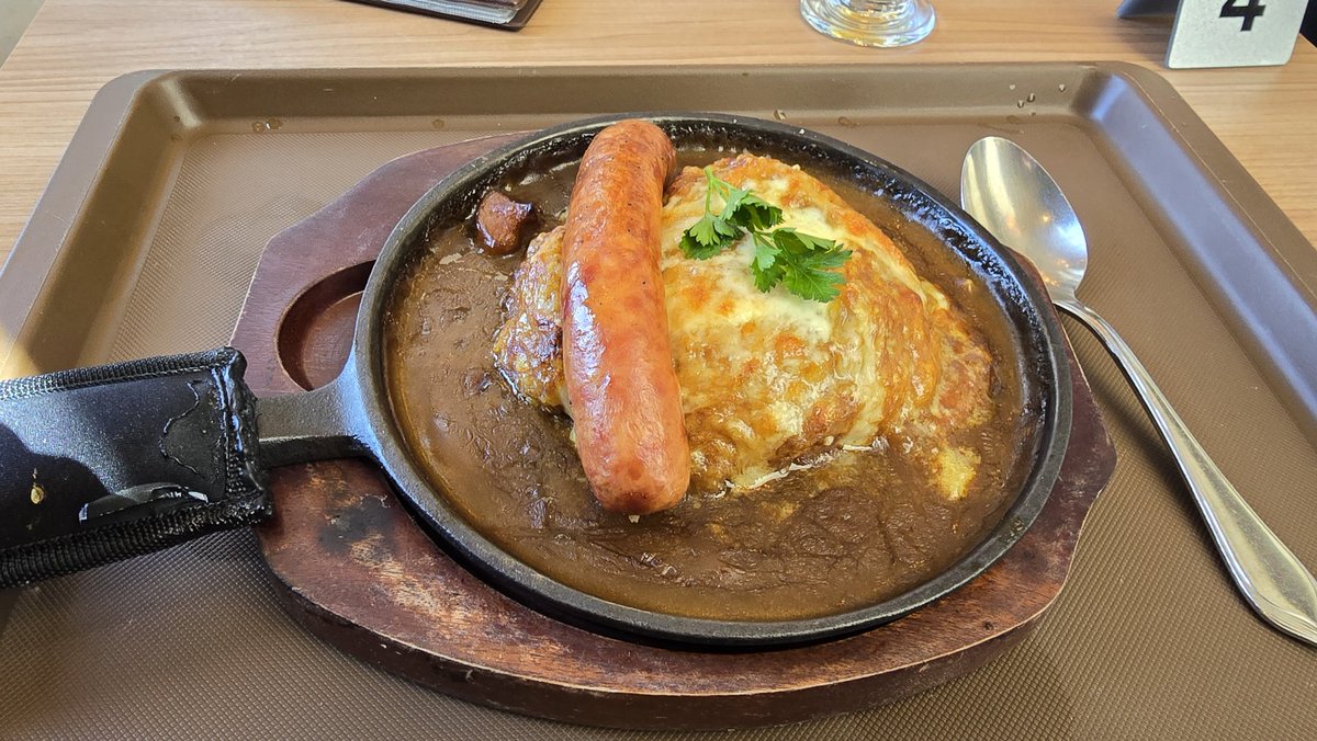 shiyahako's tweet photo. ゴール！！
焼きカレー美味しかった！

#ばります #ばりますミリオン https://t.co/j9z2MLxkLx