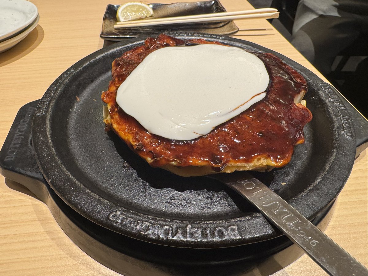 pikach_splatoon's tweet photo. プライオリティパスのタダ飯(o・▽・o) https://t.co/MMIprxCWYD