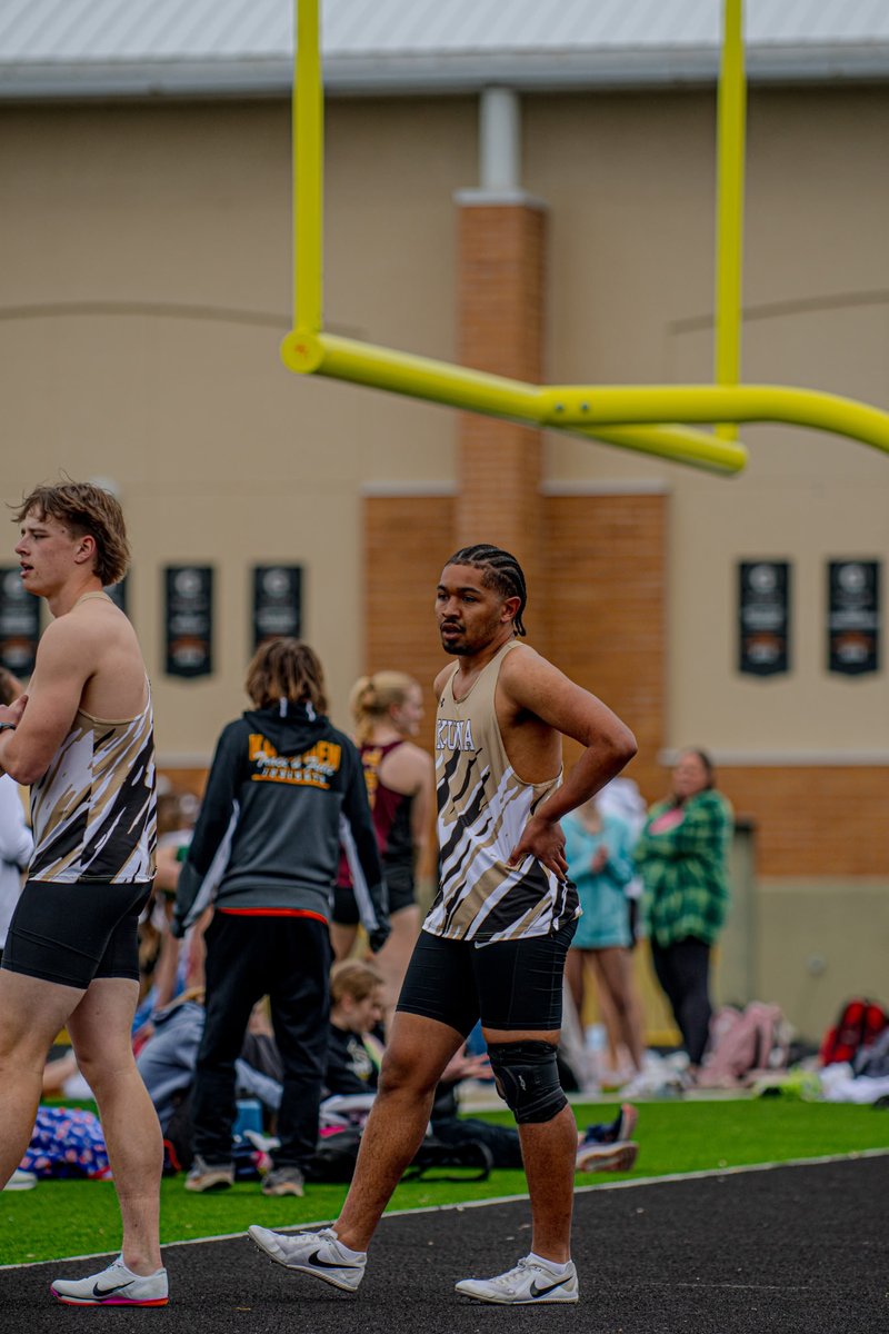 DJ Governor tweet media