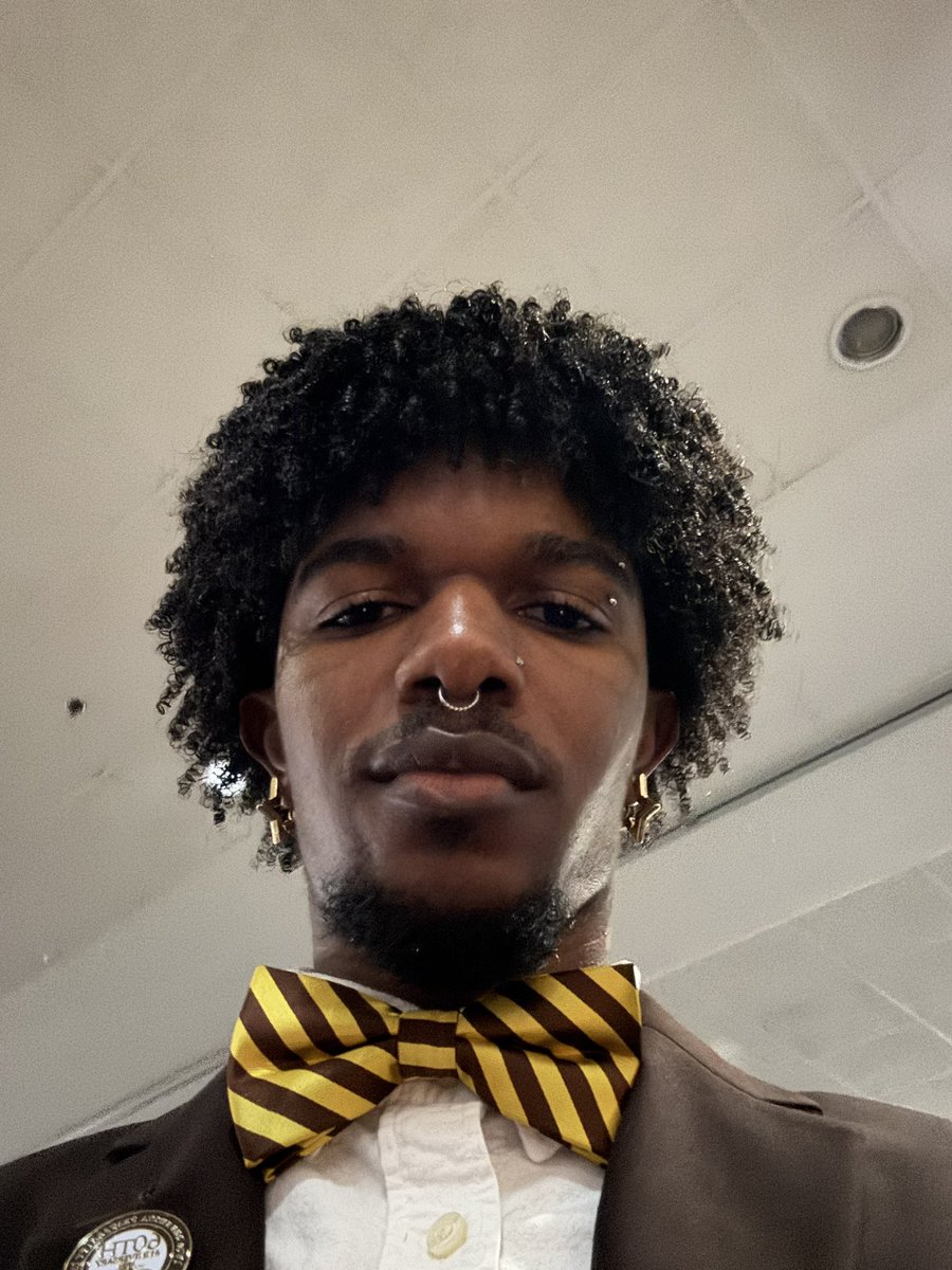 being greeky n shit in the 305