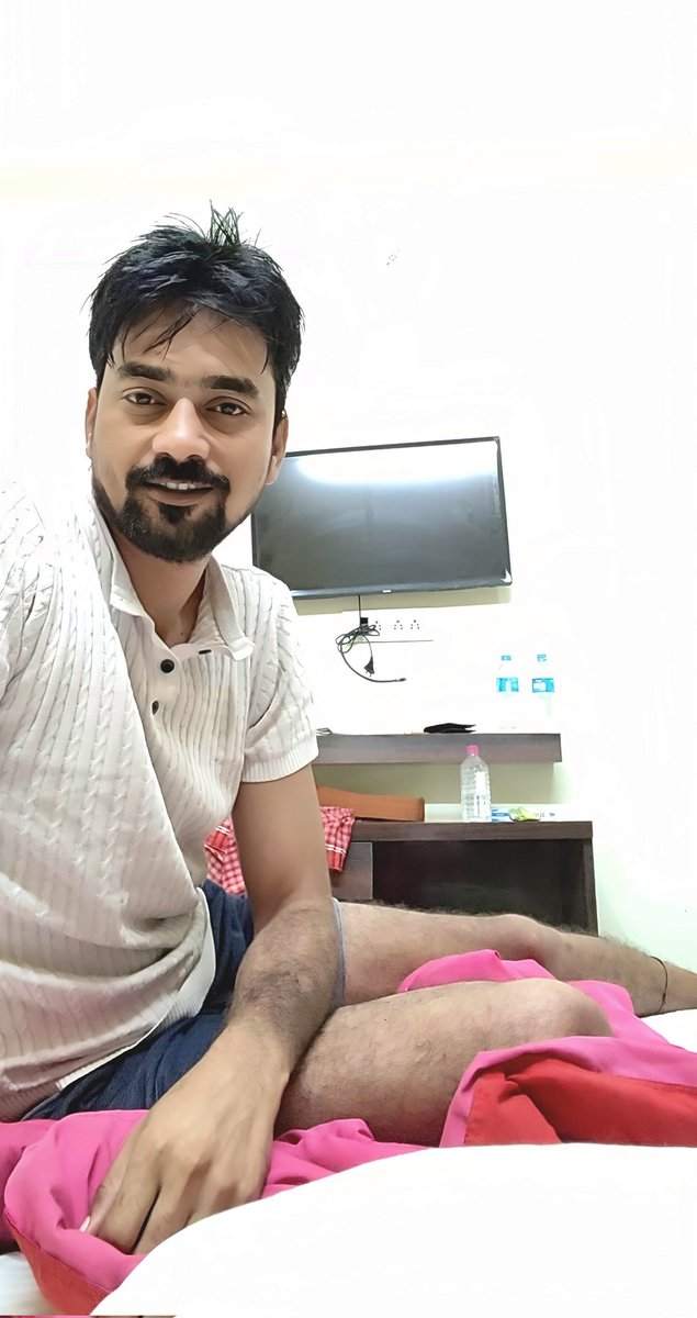 Rahul Sikarwar tweet media