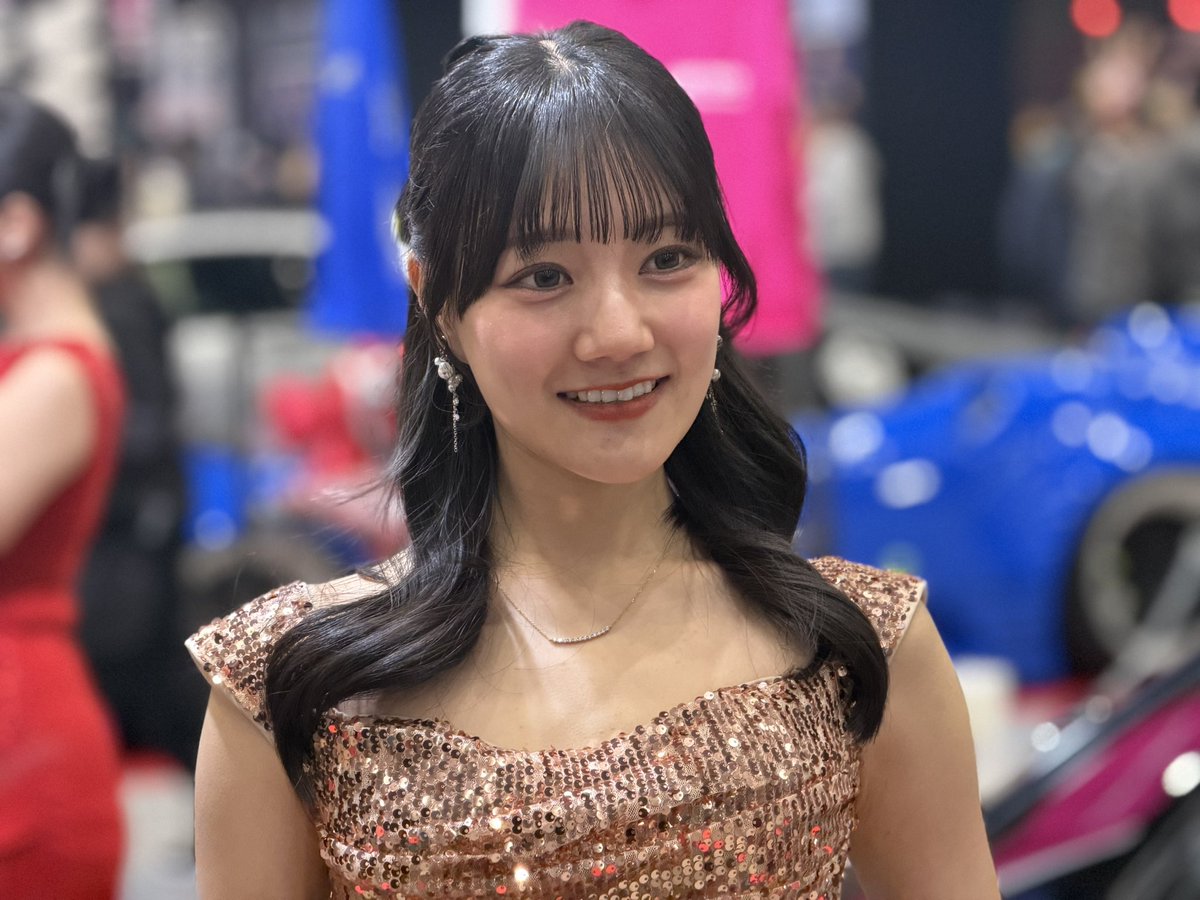 GhFSK22SVc2aXIb's tweet photo. MZSPEEDブースの世森響さん(@hibikiyomori)
#名古屋オートフェスティバル2026
#MZSPEED
#世森響 https://t.co/mHrXympbMj