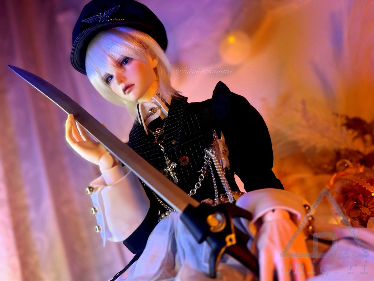 hitokutionigiri's tweet image. おはようございます☀️

武装メイドさん(*´﹀`*)
Sezzさんカッコイイ✨
#おはドル
#iosdoll