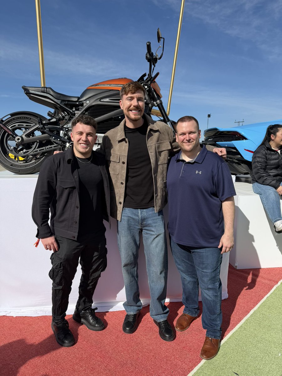 Josh Reilly tweet media