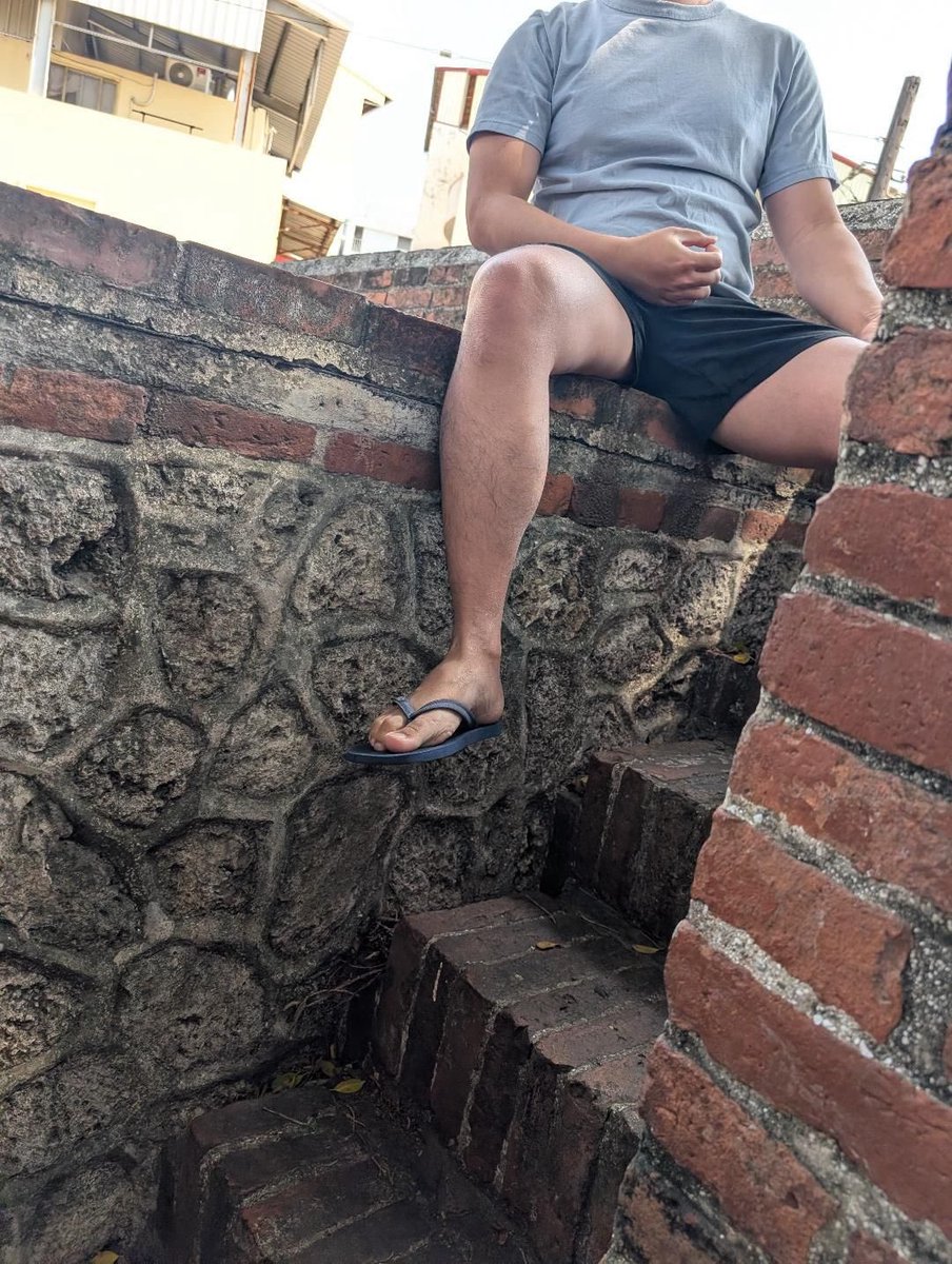 Chips is me tweet media