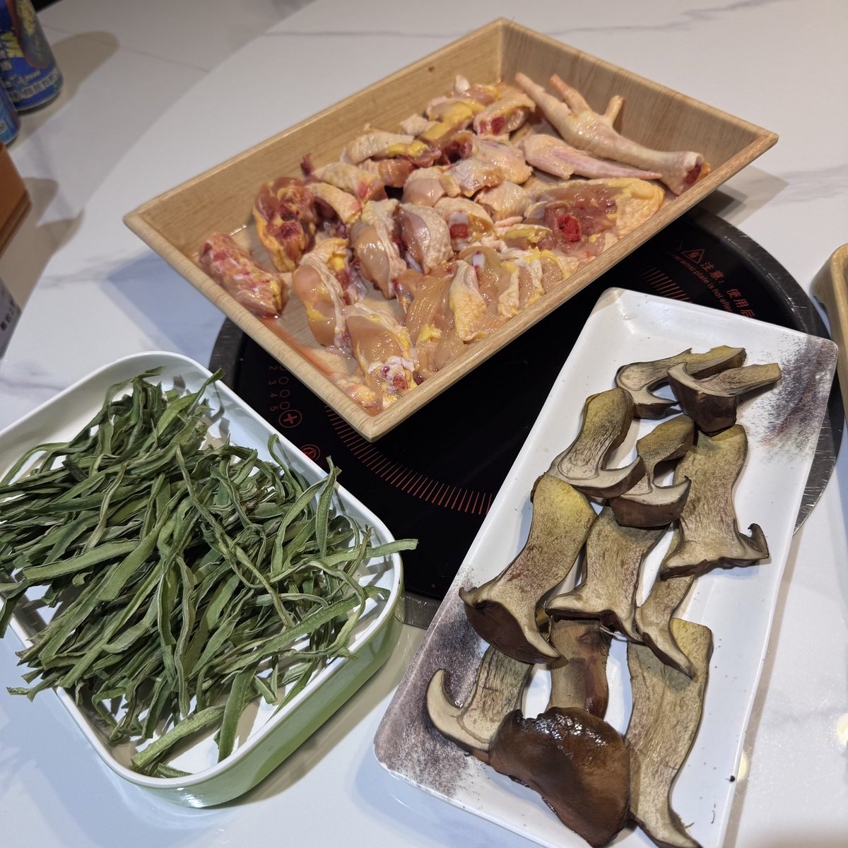 Bluethunder tweet media