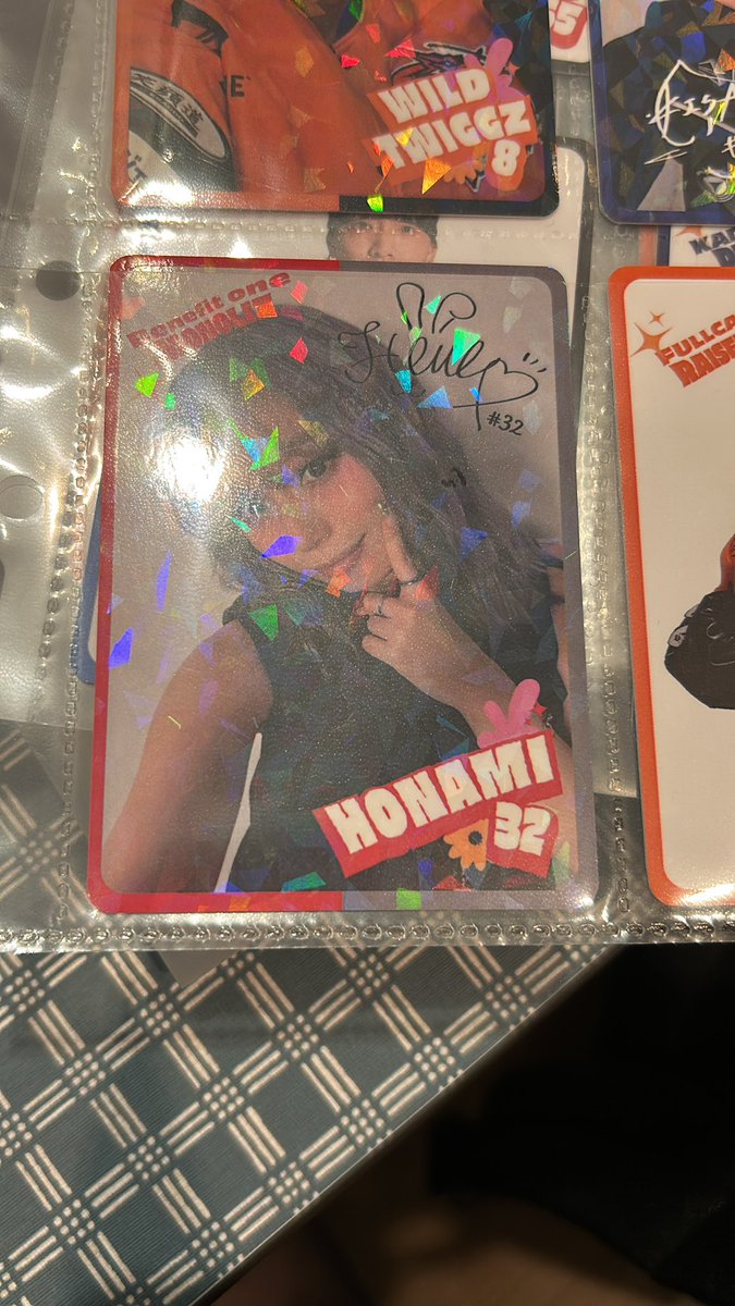 あおい tweet media