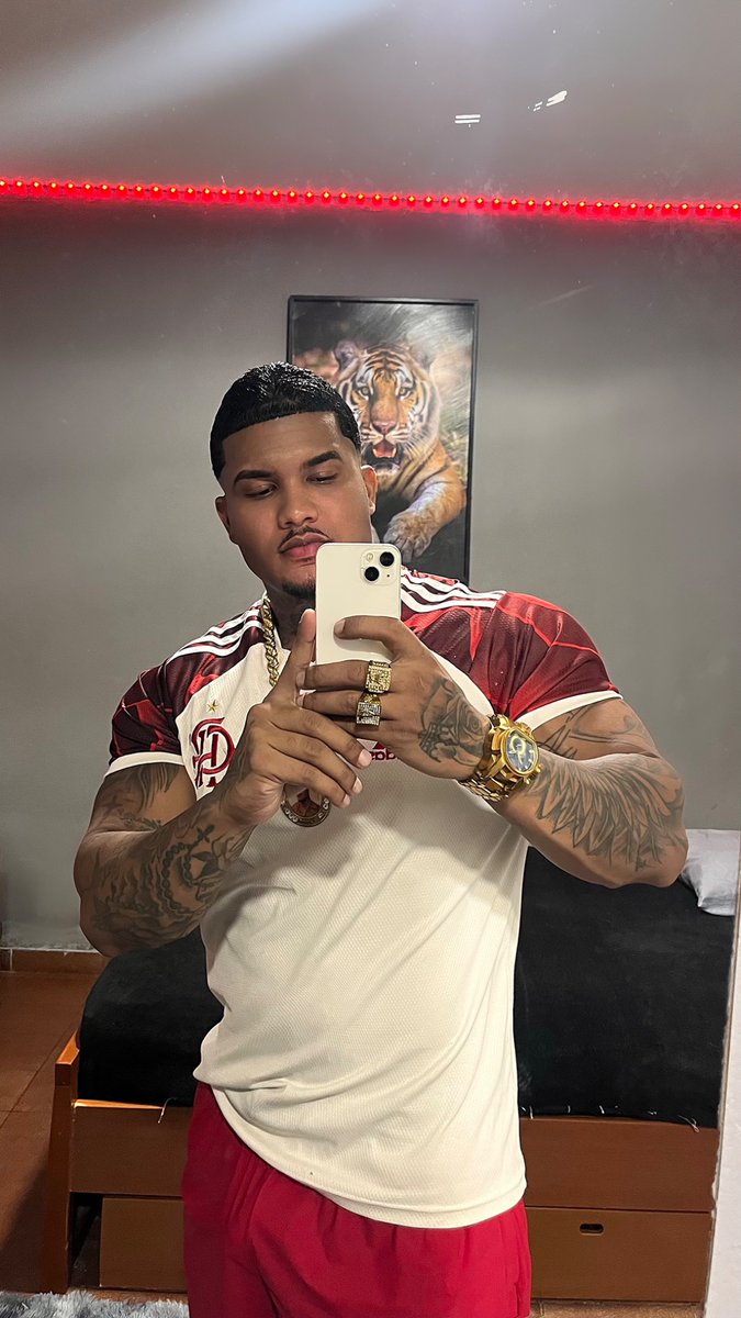 Carlos Henrique 👑 tweet media