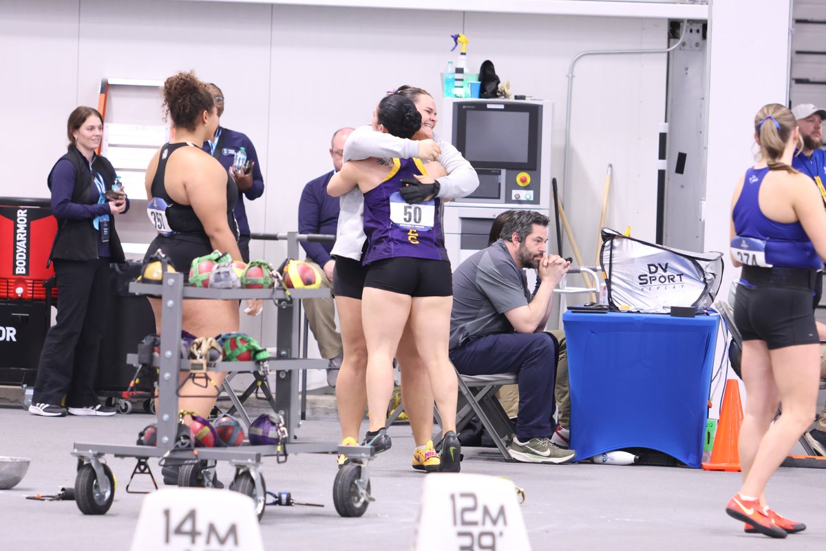 ashlandeagles_'s tweet photo. OUR NATIONAL CHAMPIONS!

Congratulations to freshman Jon Lutz and junior Leslie Pollock for capturing indoor national championships in the 60-meter hurdles and women's weight throw! https://t.co/7xZsM511vg