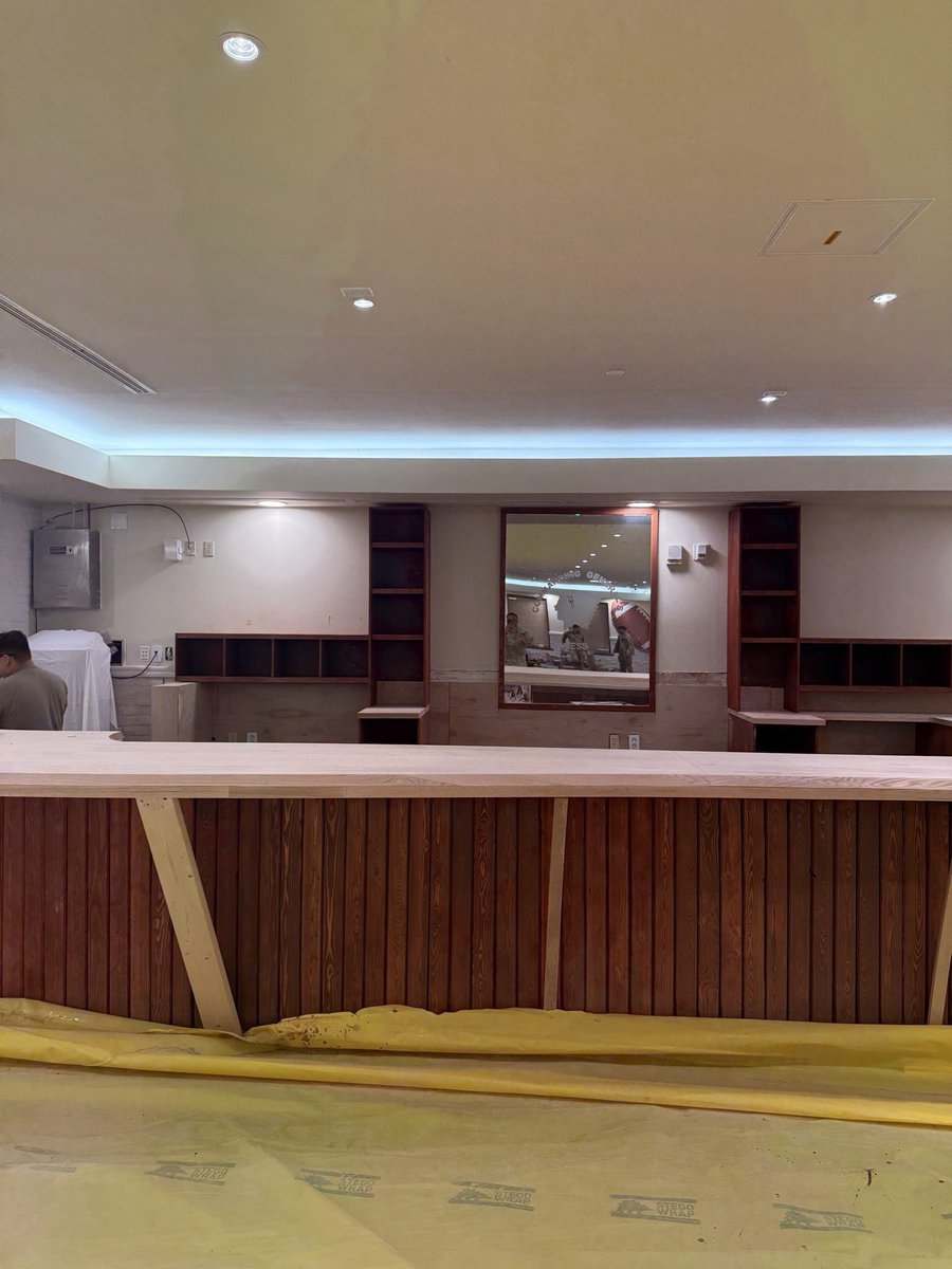 FingMan86 tweet media