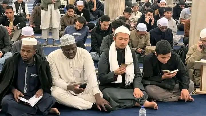 بَليـغٌ tweet media