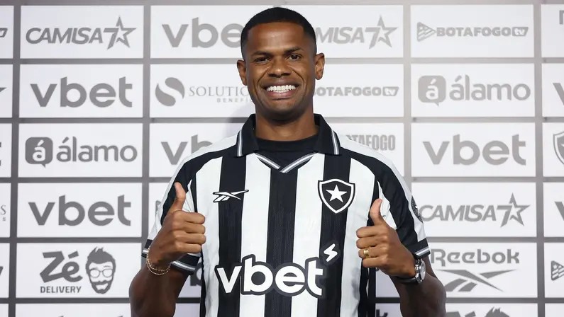 VidalGRV's tweet photo. Monte um time para jogar em transição e não use o jogadores mais velozes do plantel 

Ao invés disso, coloque uma porca prenha no ataque e um NPC na direita https://t.co/rmCRVFnjdt