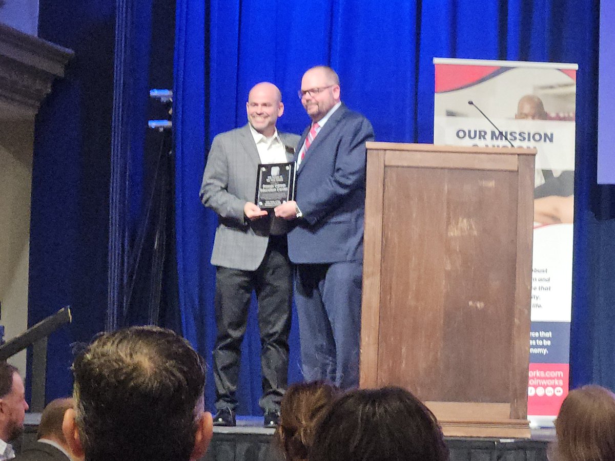 Lisa Brones Huber tweet media