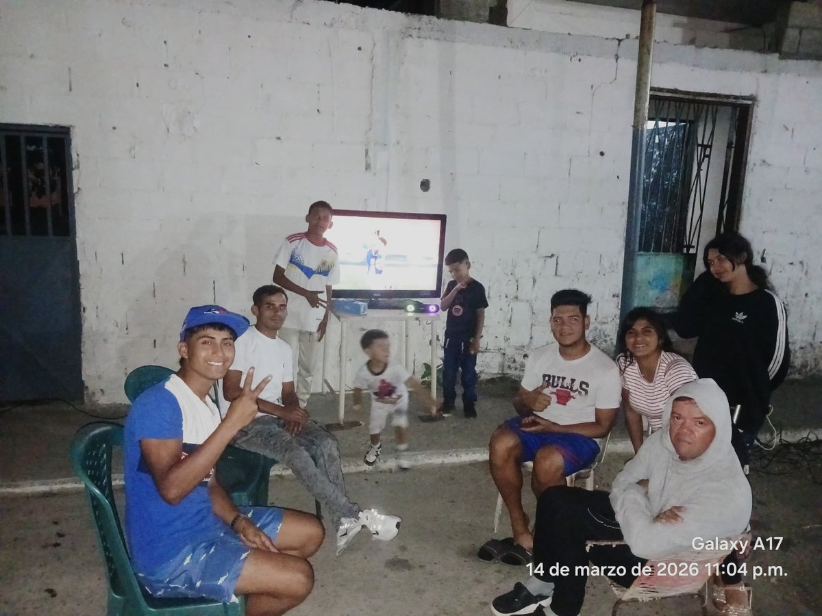 alfredof_18's tweet photo. #BEISBOLxTELEVEN Saludos desde Barquisimeto La Municipal https://t.co/VE2oT9yDva