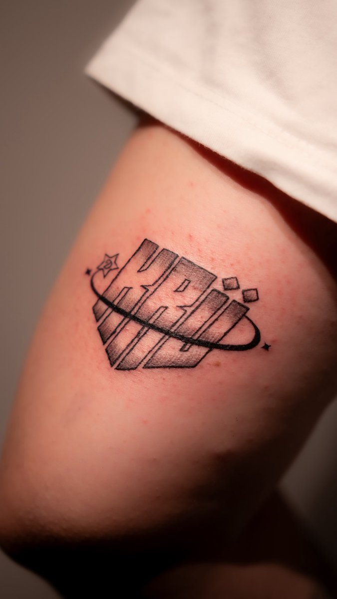 Conny ♡ tweet media