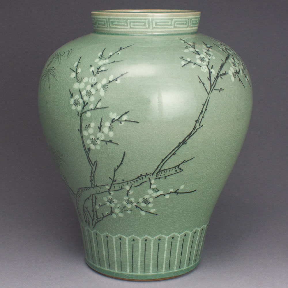 AntiqueAlive's tweet photo. Porcelain Jar from Korea Inlaid with Celadon Apricot Blossom Design https://t.co/lldRjLuK0p https://t.co/zvY8iaolPh