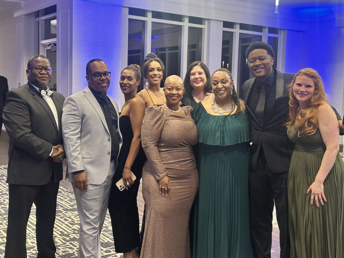 US of SOLO tweet media