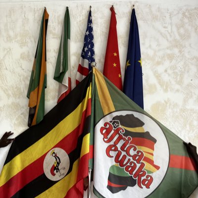 testimonyafric1's tweet photo. #AfricaEwaka #Village head office, our new home, demonstration village https://t.co/Ux9tN1dbAa