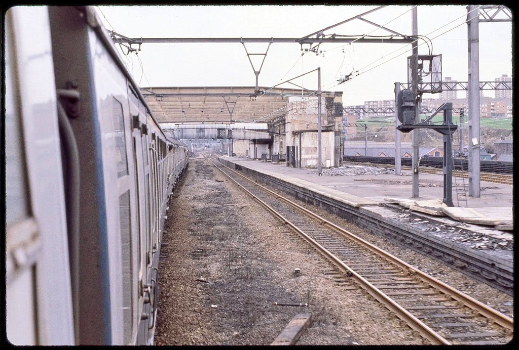 The Woodhead Route tweet media