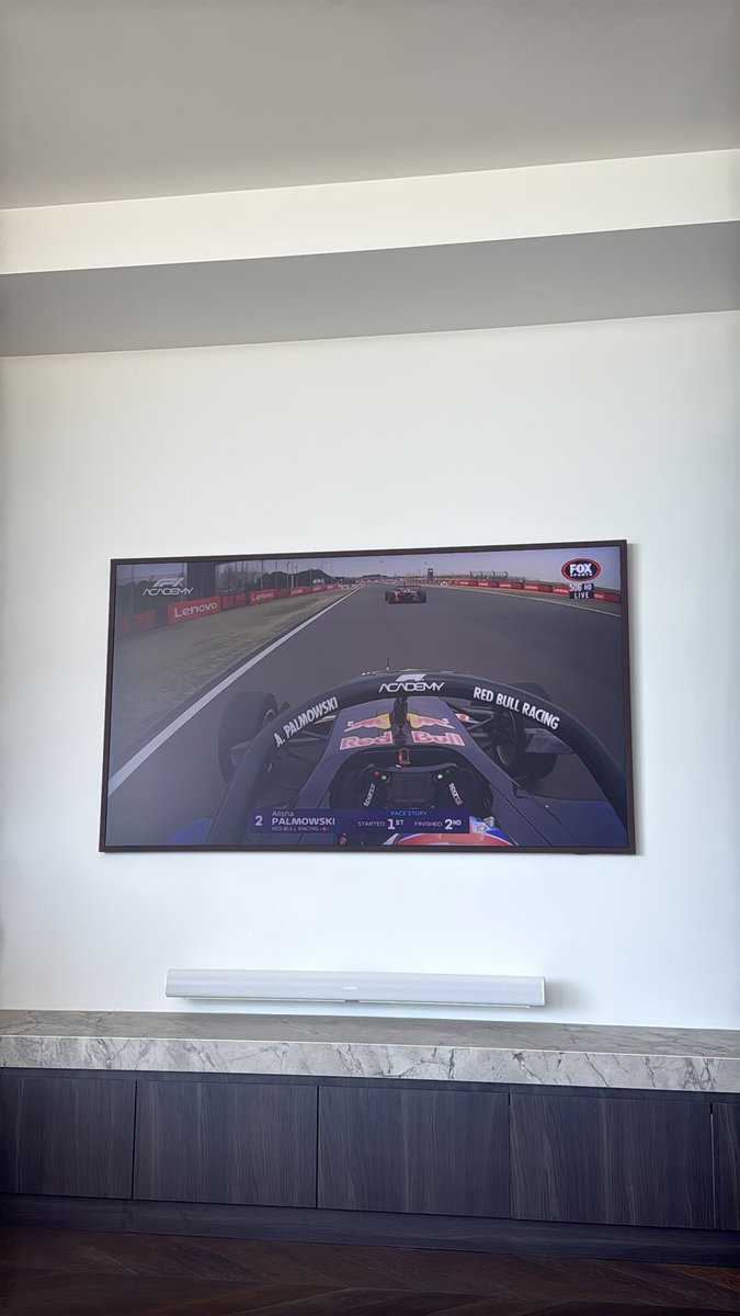 CMansell_Racing's tweet photo. Another eventful #F1A race! Definitely not the same without queen @ChloeCRacing but still rep her teammates!! https://t.co/g5TyIIi3Bm