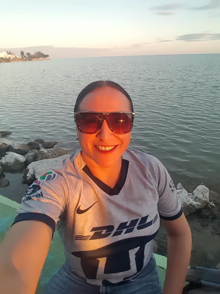DELFINPUMA's tweet photo. Hoy ganan los PUMAS #FinisimoPartido solo por @TUDNMEX saludos desde Chetumal Quintana Roo Goyaaaa https://t.co/FepWBrw18r