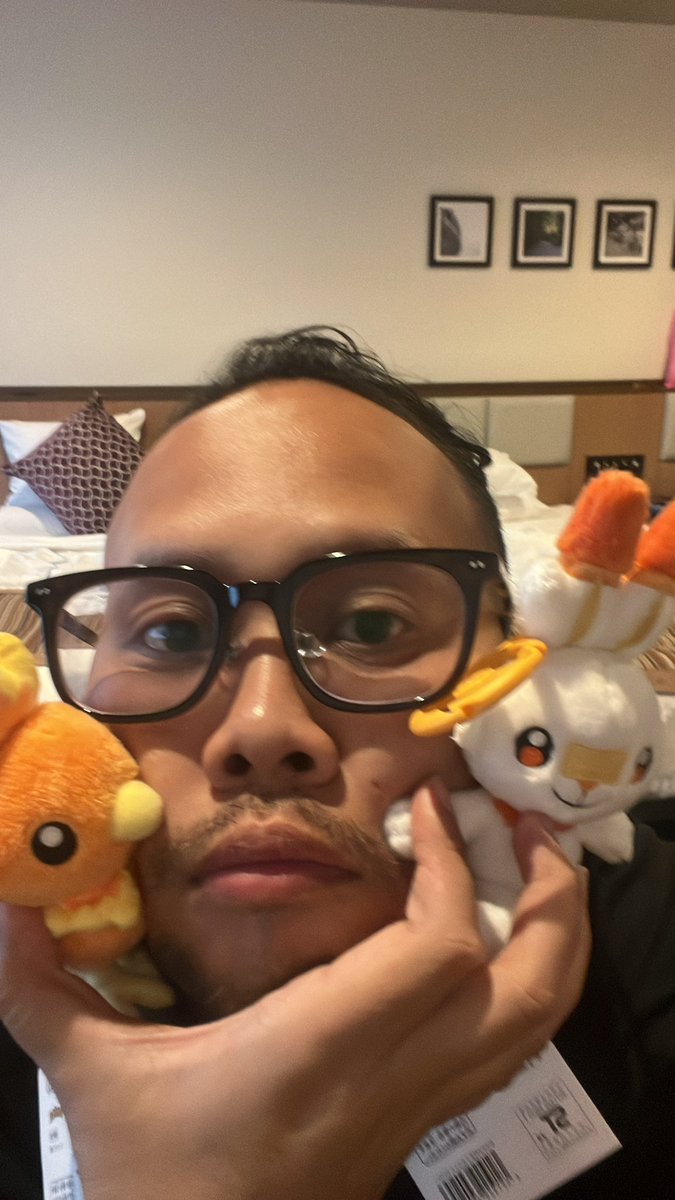 Nice !!
Aku masuk bagian tim JKT48 !! 
Yeay Kita menang !! Aku menang 2x juga  😊 
<a href="/Michie_JKT48/">michelle alexandra</a> <a href="/Greesel_JKT48/">Greesella Adhalia</a> 

Btw suka Scorbunny ya 😄<a href="/Gracie_JKT48/">Grace Octaviani</a>