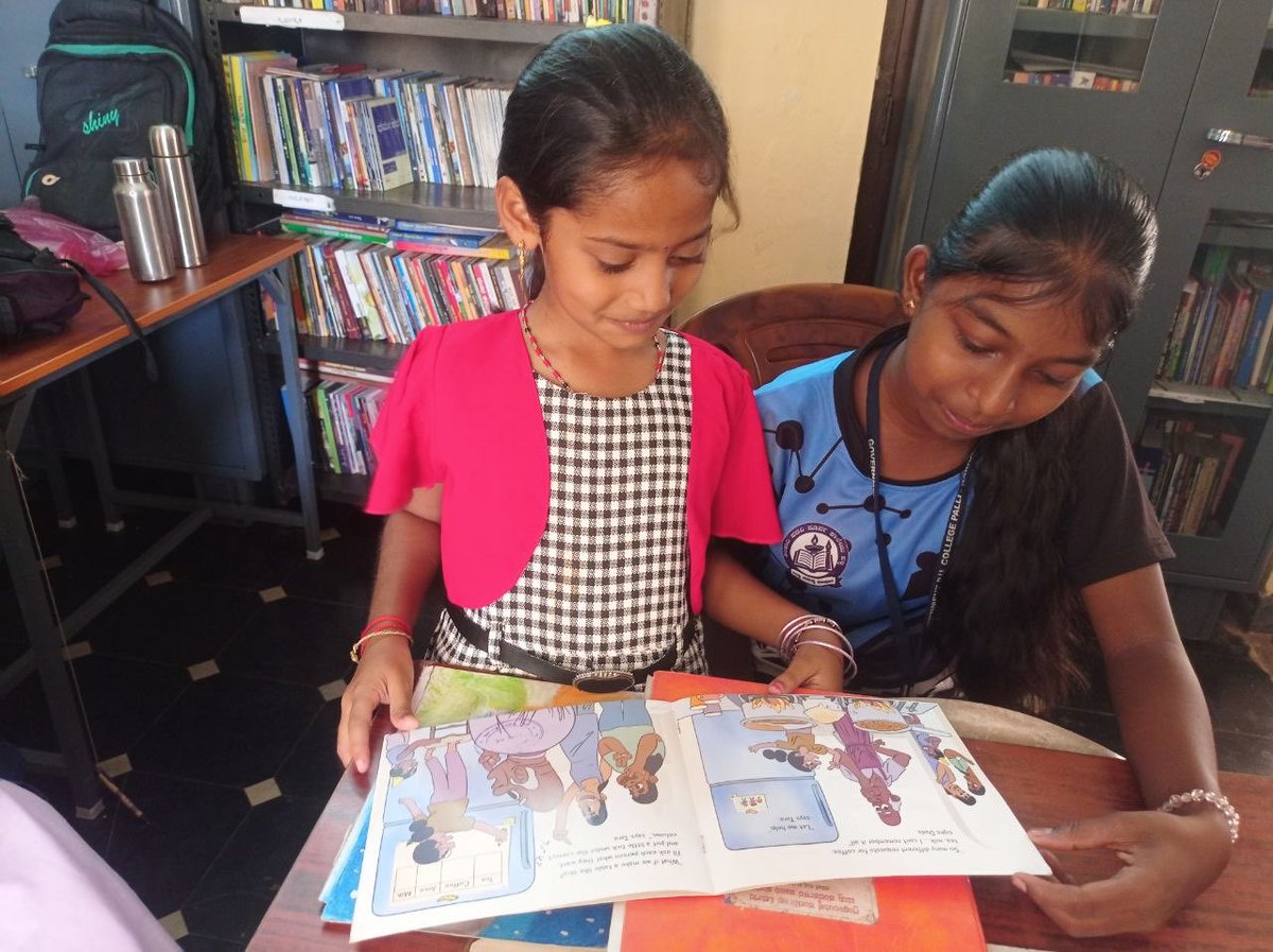 readingkafka's tweet photo. Learning to read together in the rural public library.
“The highest education is that which does not merely give us information but that makes our life in harmony with all existence.” - Rabindranath Tagore.
🌷🌿📚🕊️#thereadingcommunity https://t.co/oP0rRzNJDw