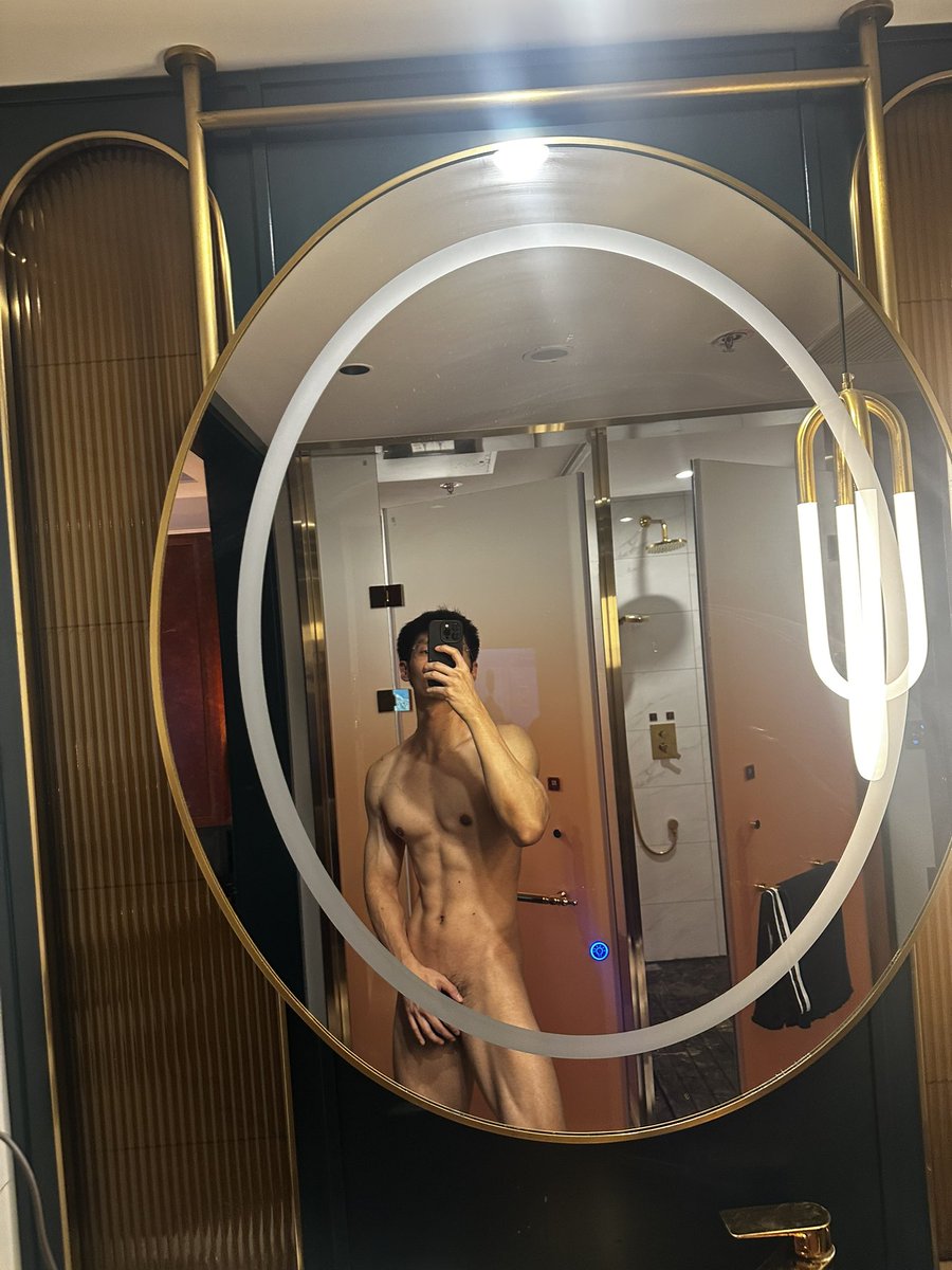 小白白 tweet media