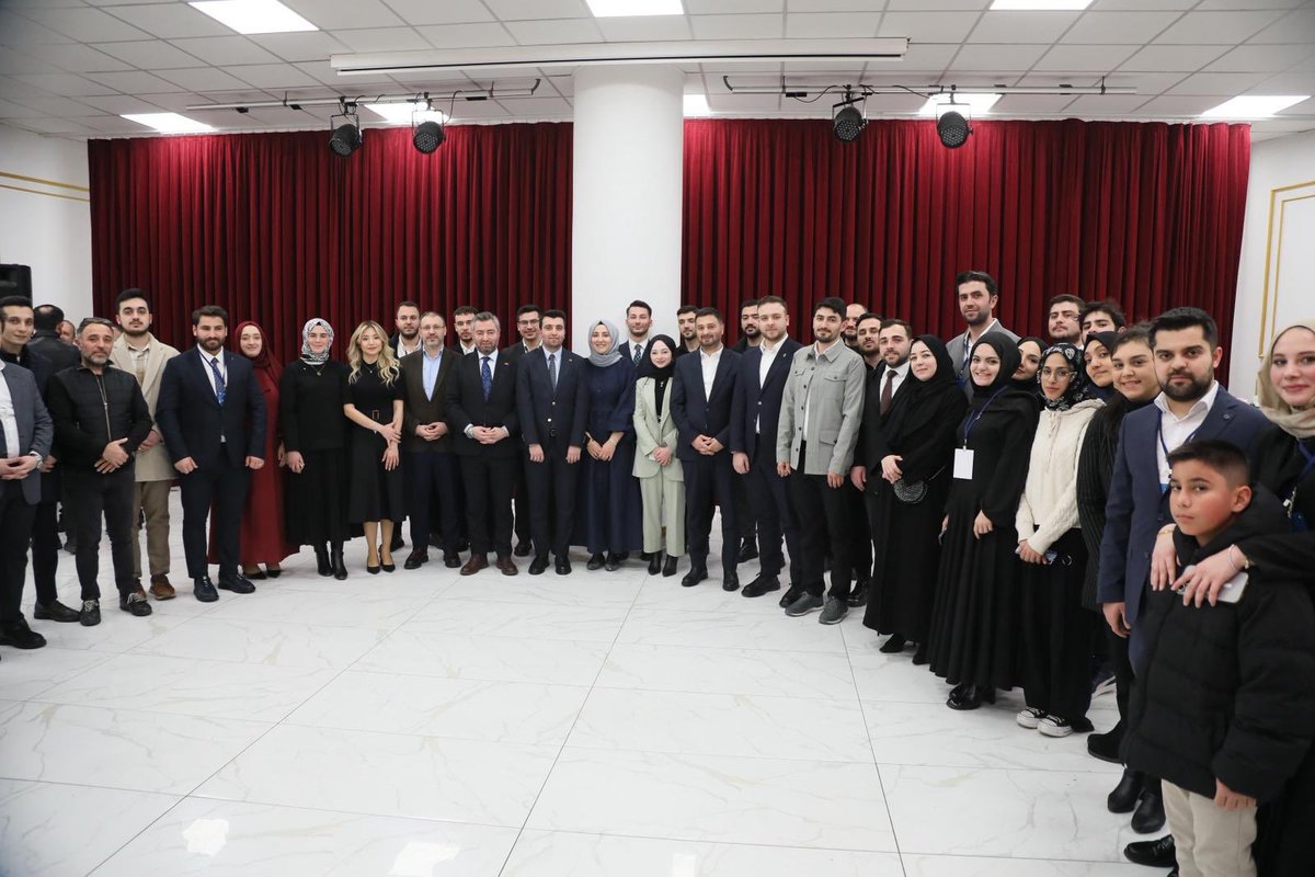 Kağıthane Gençlik Kolları Vefa Sahuru✨

#BirOlmakRuhumuzdaVar 

<a href="/akgencistanbul/">AK Gençlik İstanbul</a> 
<a href="/akgenckagithne/">AK Gençlik Kağıthane</a> 🤍