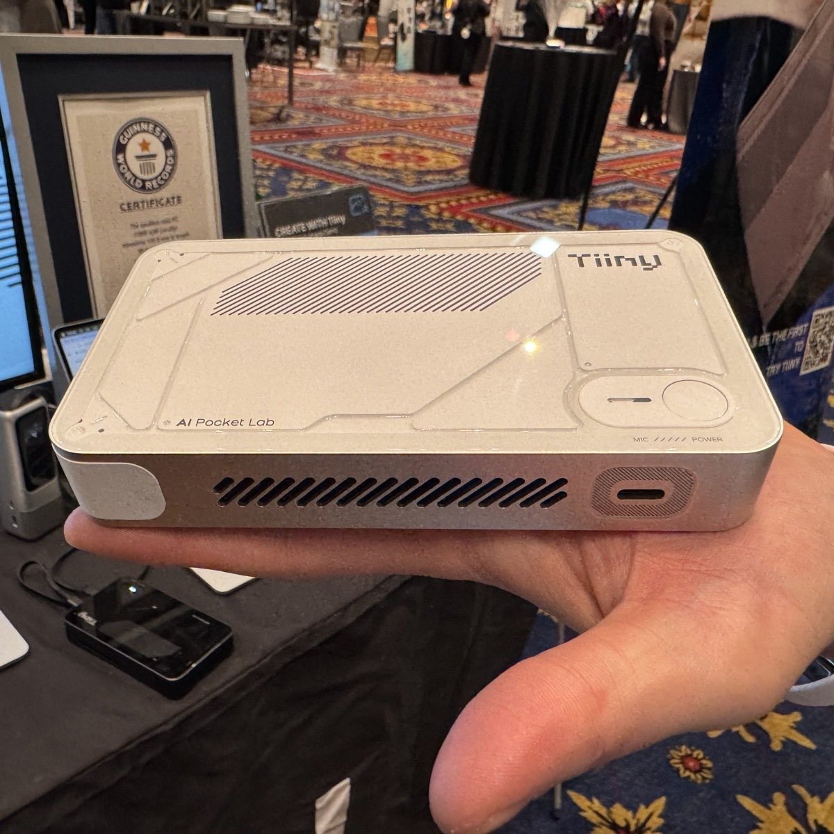 David Hendrickson tweet media