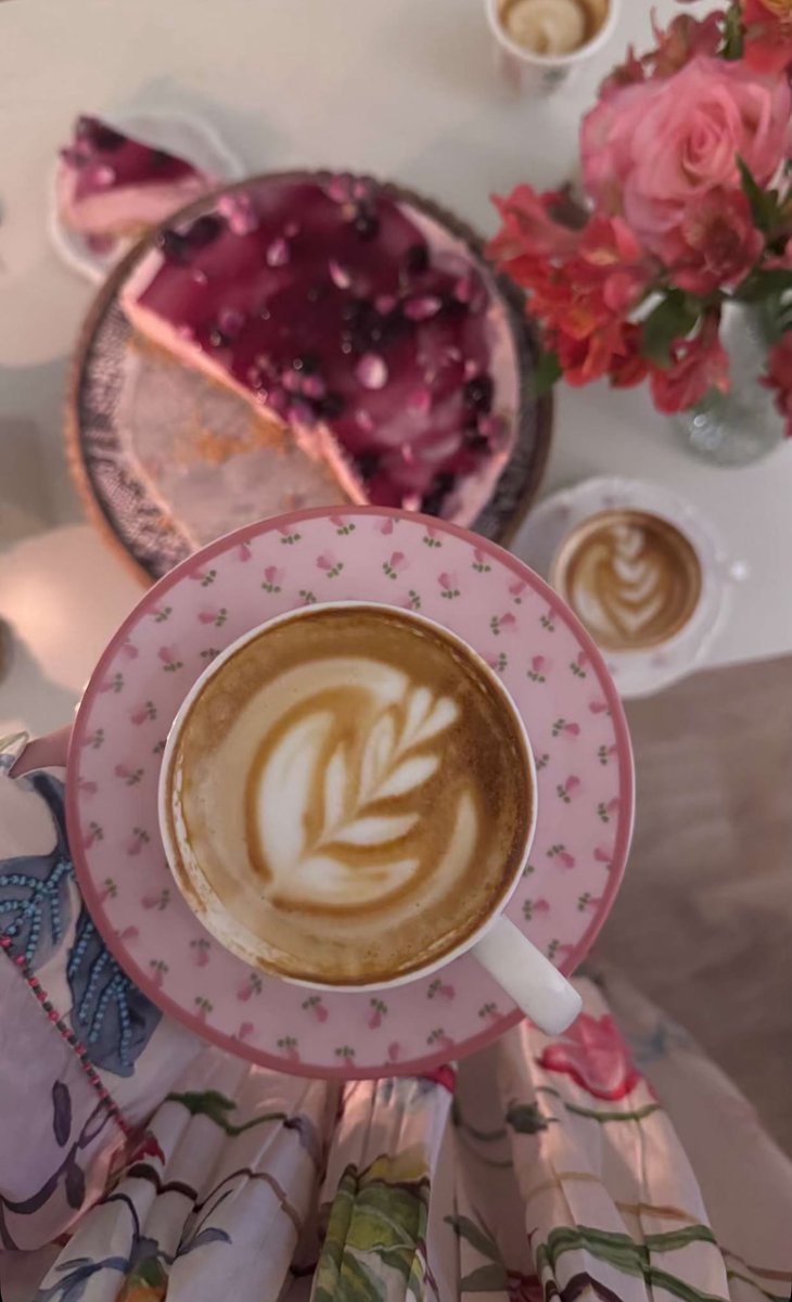 - Rory ـ tweet media