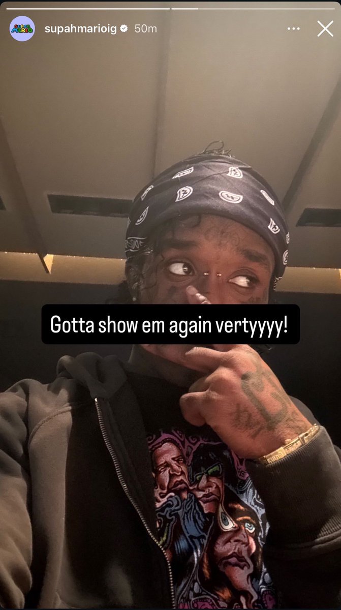 🛸🌍💕®️ tweet media