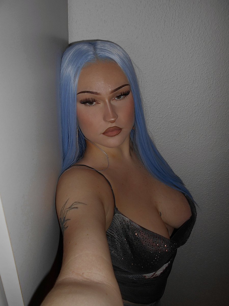 manu ໘ tweet media